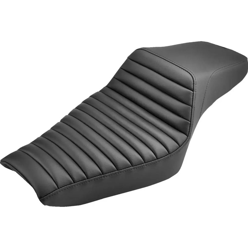 Saddlemen Step-Up Front Tuck-n-Roll pour Harley