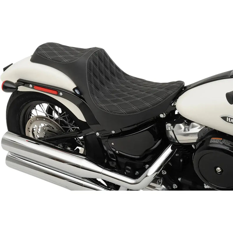 Drag Specialties Selle Predator III pour Harley 