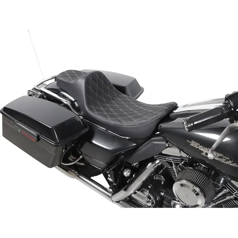 Drag Specialties Siège Predator III à portée étendue pour Harley 