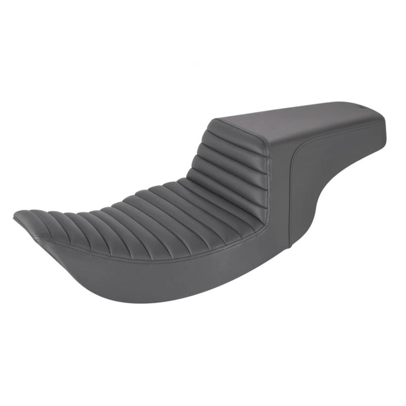 Saddlemen Step-Up Front Tuck-n-Roll pour Harley