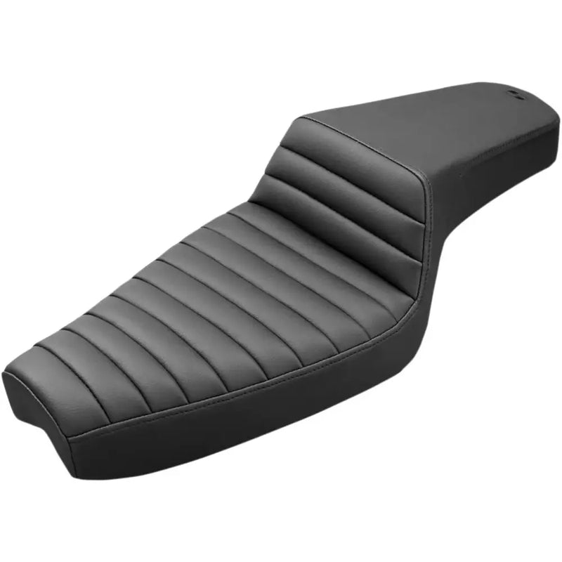 Saddlemen Step-Up Front Tuck-n-Roll pour Harley