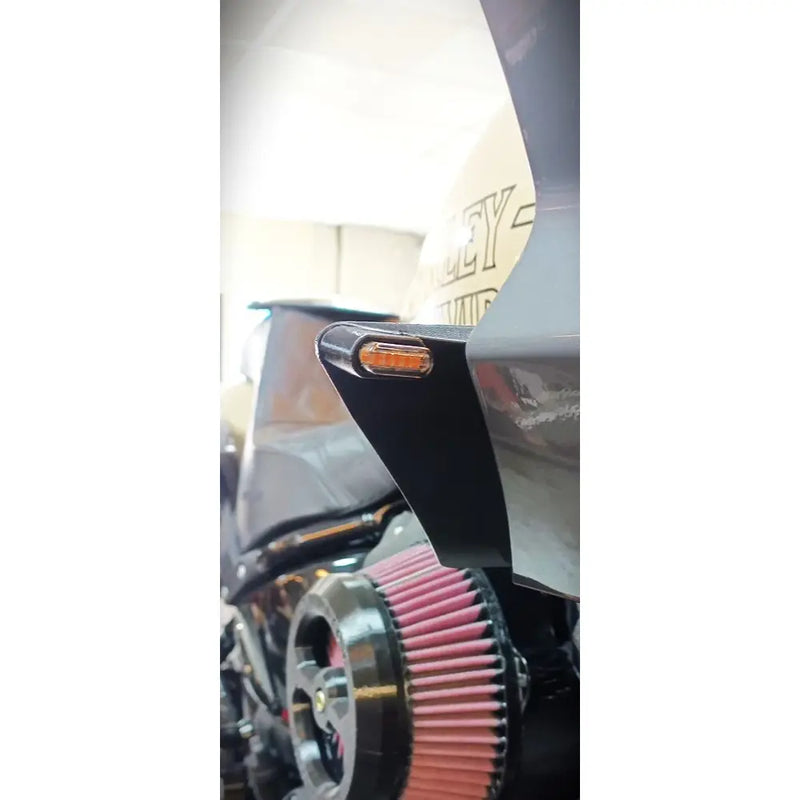 Dominator ST Fairing Wind Deflector LED Turn Signals for Harley