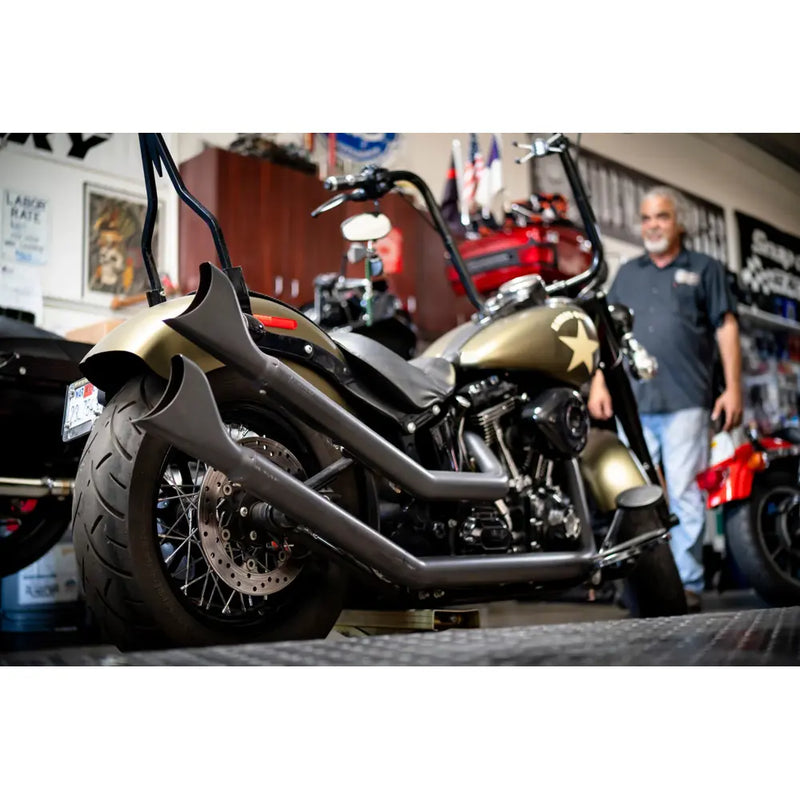 Freedom Performance Thorcat EC Approved Upsweep Sharktail Exhaust pour Harley