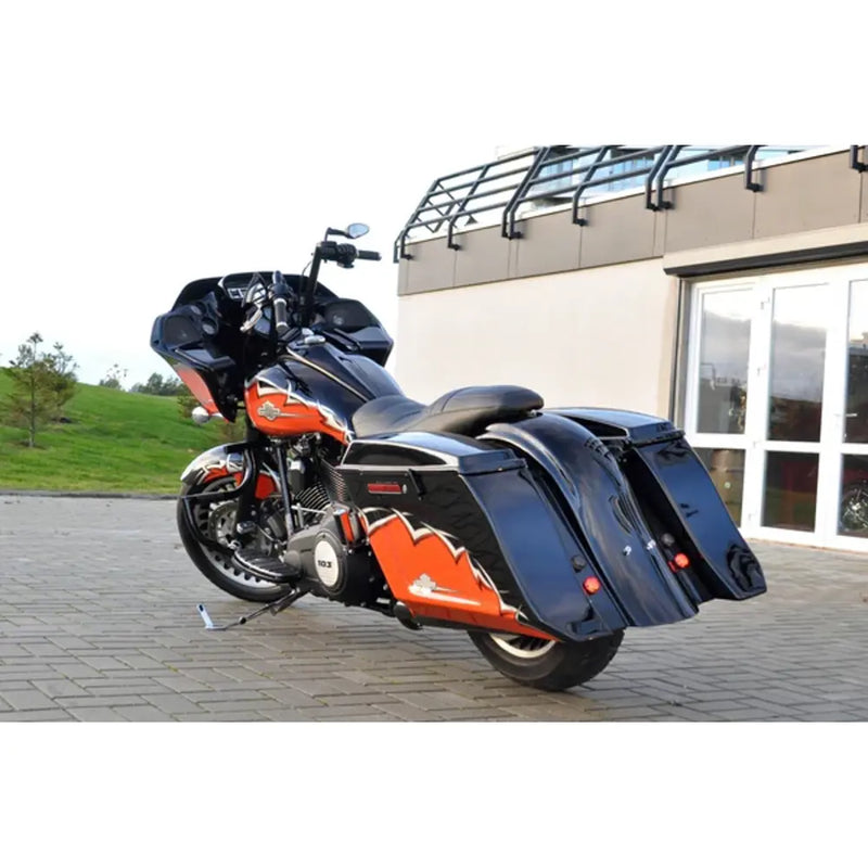 Tommy & Sons Flow Stretched Saddlebag Bodies pour Harley
