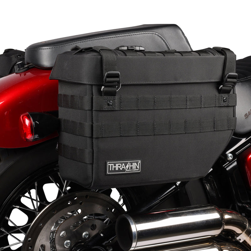 Ensemble de sacoches de moto Thrash Supply Expedition 21L à enfiler
