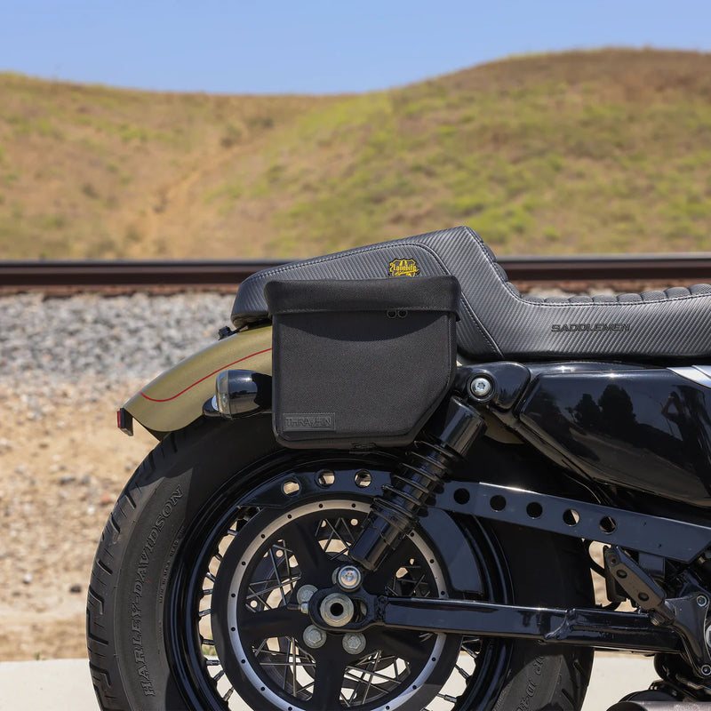 Ensemble de sacoches de moto Thrash Supply Mini Essential 8 L à enfiler