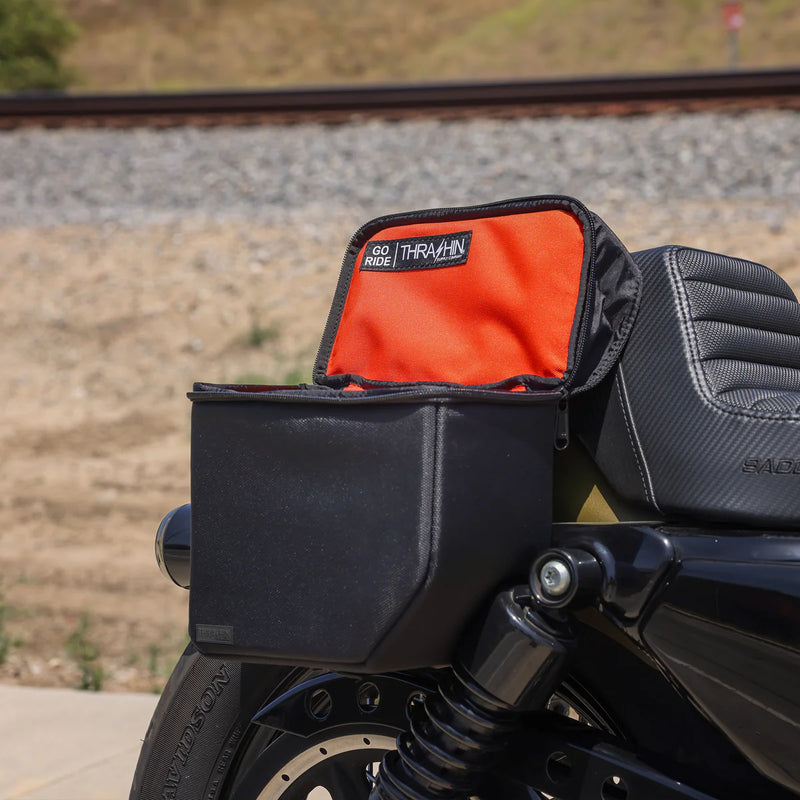 Ensemble de sacoches de moto Thrash Supply Mini Essential 8 L à enfiler