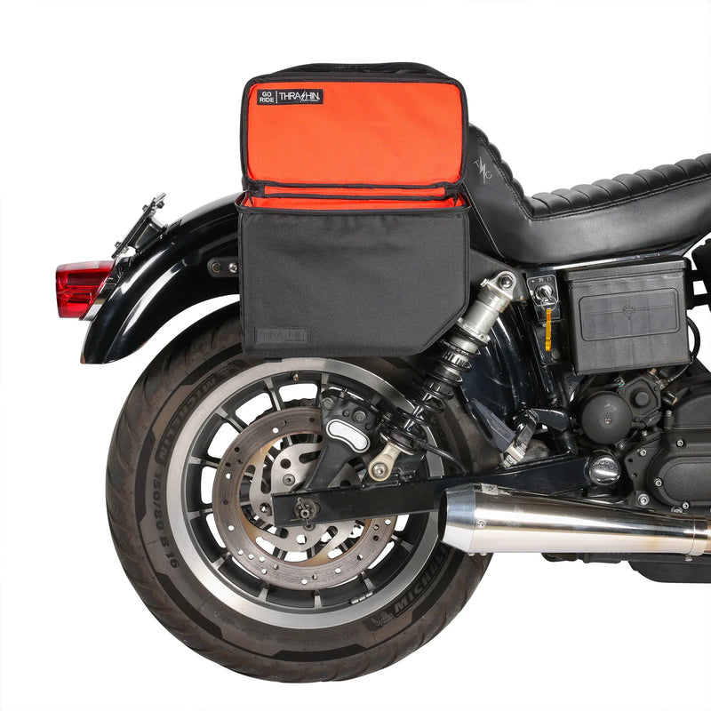 Ensemble de sacoches de moto Thrash Supply Escape Base 18L à enfiler