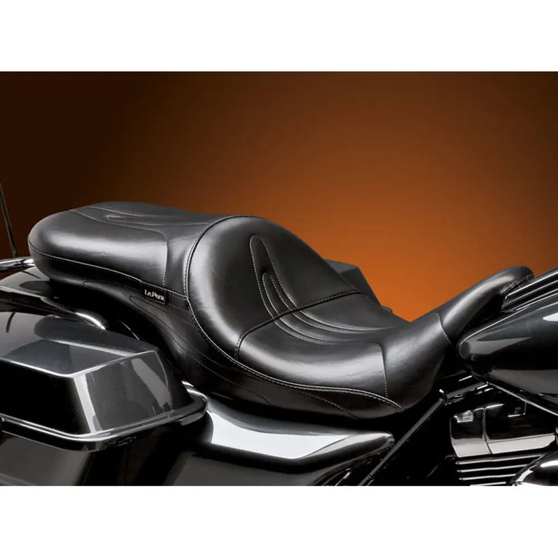 Le Pera Sorrento 2-Up Seat for Harley 08-25 Touring (excl. 23-25 CVO; 24-25 Road Glide / Street Glide) / Stitched Black  - Customhoj