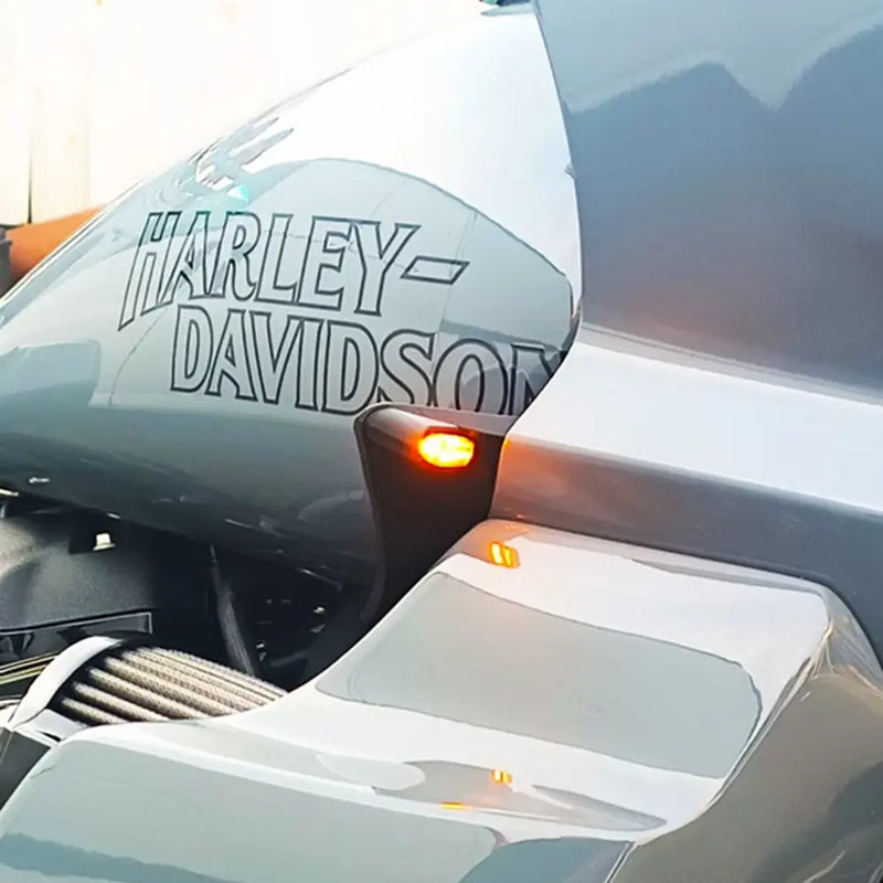 Dominator ST Fairing Wind Deflector LED Turn Signals for Harley